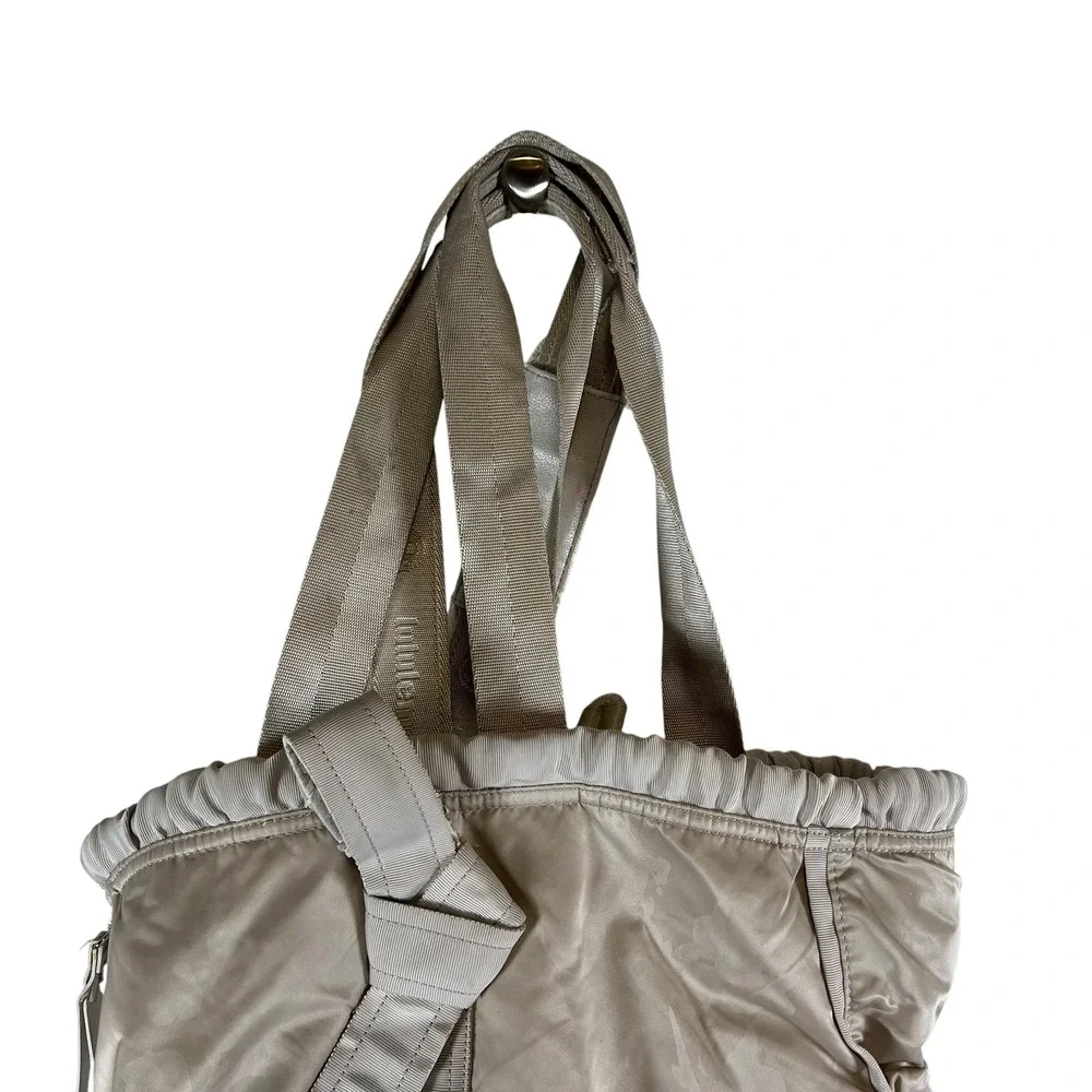 Lululemon Floral Drawstring Gym Tote Bag Taupe Champagne Rose Gold Logo *FLAWED*